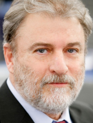 Κλάους Ρέγκλινγκ επιβεβαιώνει Νότη Μαριά|2|Κλάους Ρέγκλινγκ επιβεβαιώνει Νότη Μαριά|NOTIS_MARIAS